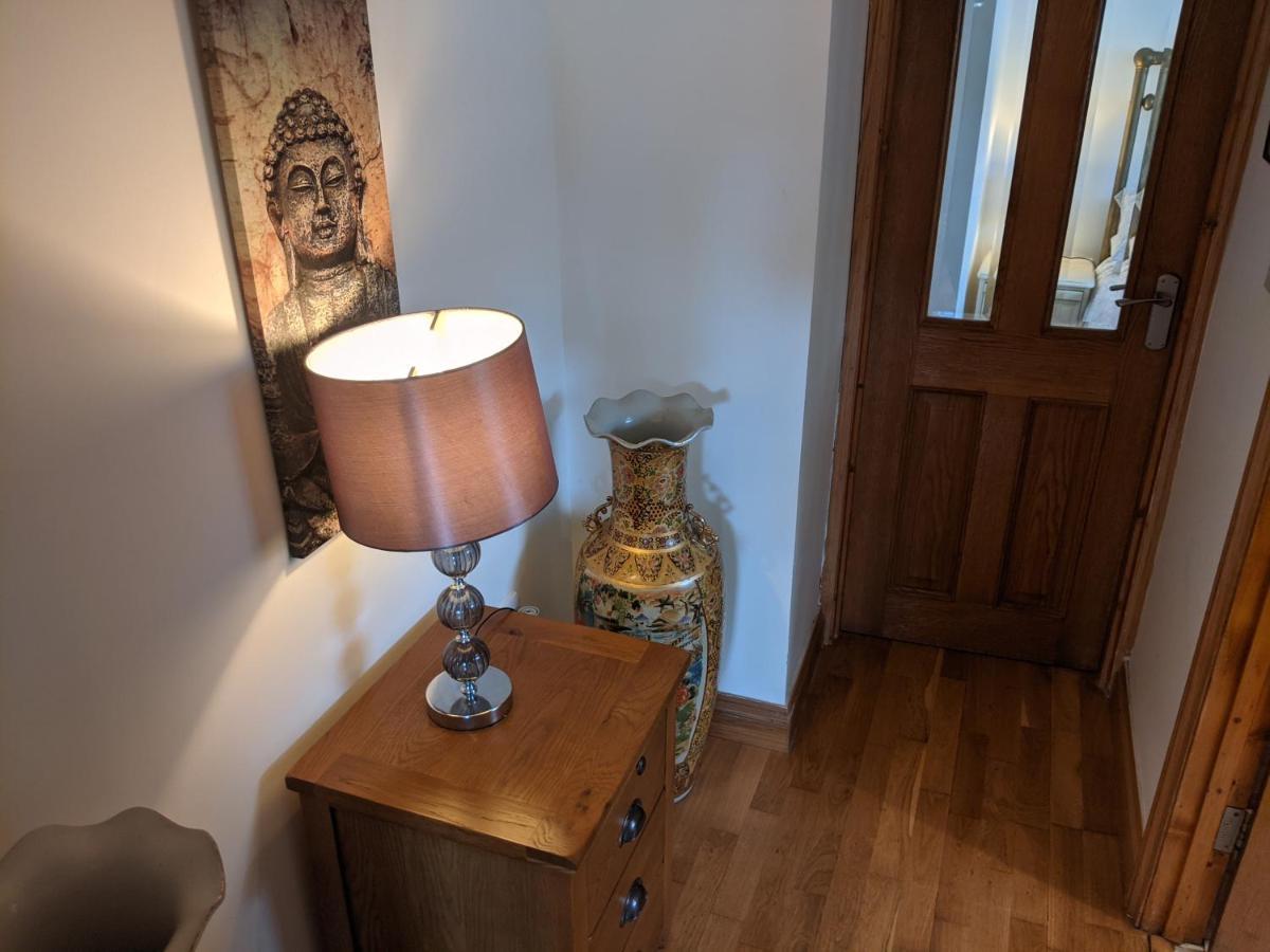 Whitby House Retreat Sleeps 12 Apartment Sleights Bagian luar foto