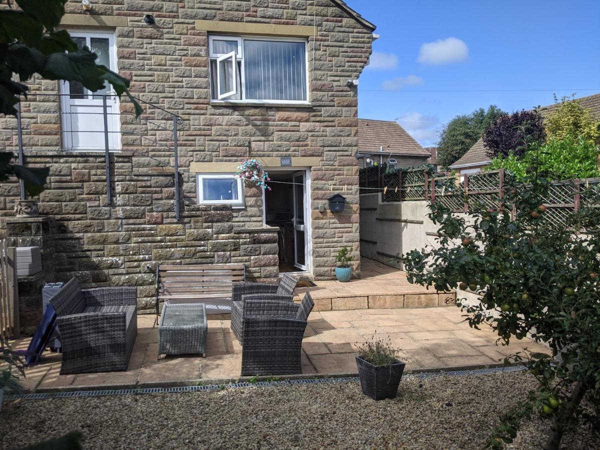 Whitby House Retreat Sleeps 12 Apartment Sleights Bagian luar foto