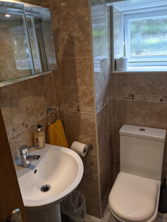 Whitby House Retreat Sleeps 12 Apartment Sleights Bagian luar foto