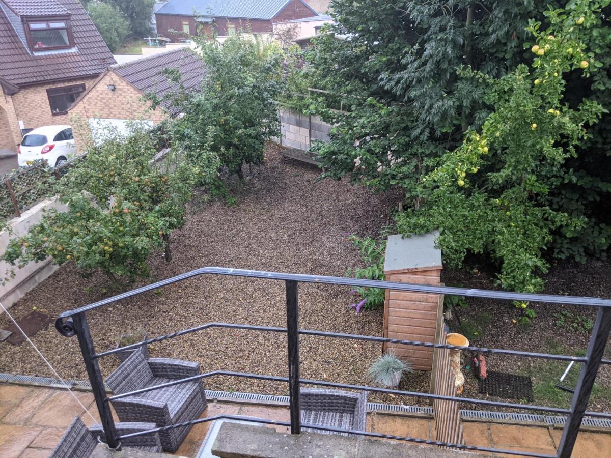 Whitby House Retreat Sleeps 12 Apartment Sleights Bagian luar foto