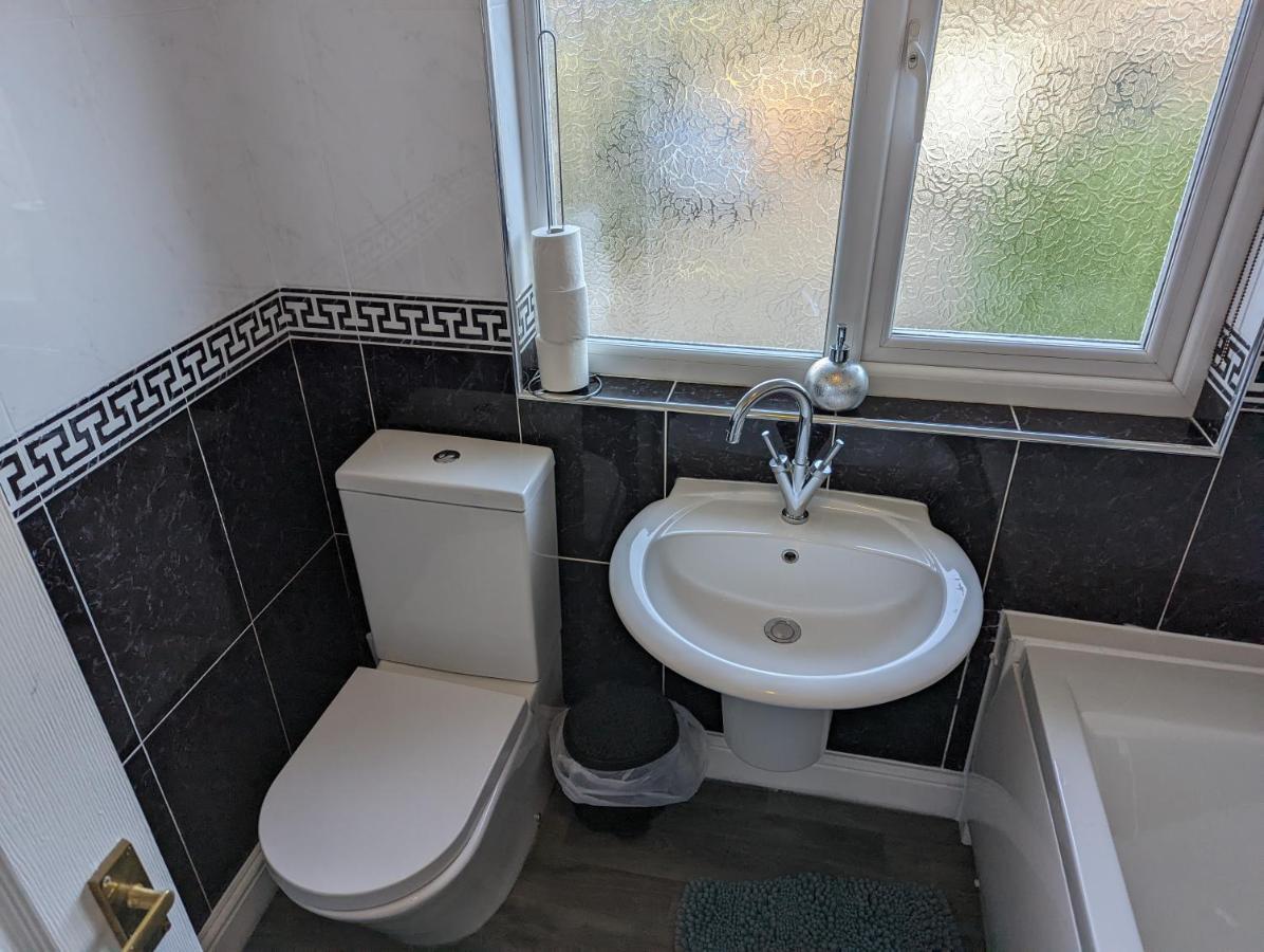 Whitby House Retreat Sleeps 12 Apartment Sleights Bagian luar foto